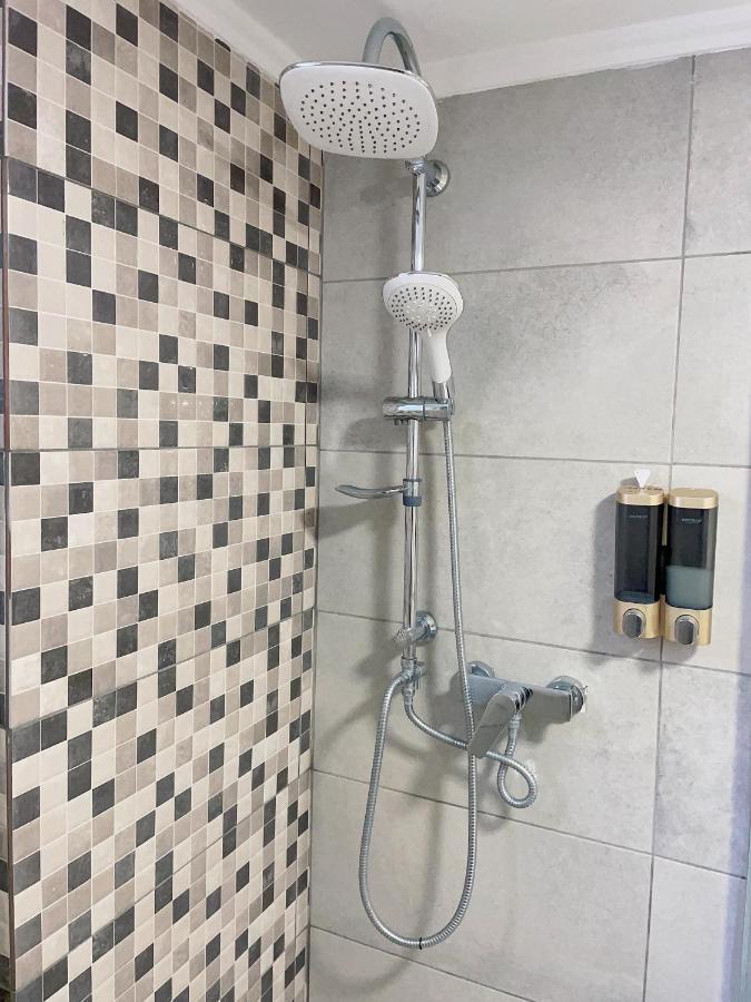 Uoohome7 Garden One Bedroom Atina Dış mekan fotoğraf