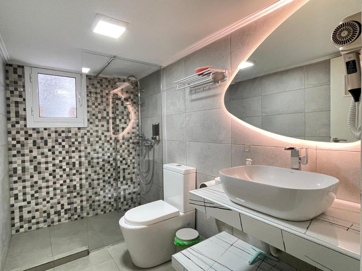 Uoohome7 Garden One Bedroom Atina Dış mekan fotoğraf